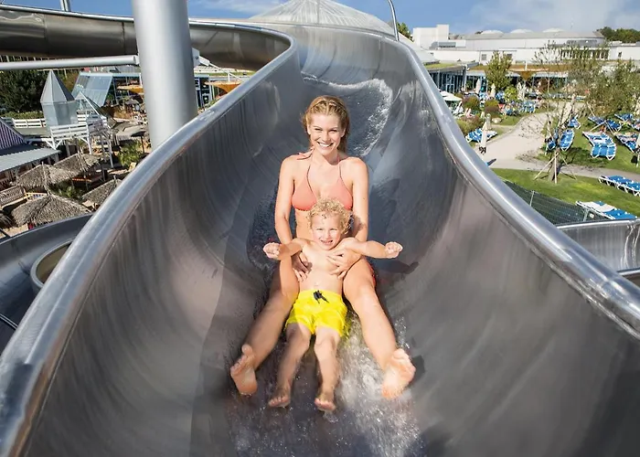 לינה וארוחת בוקר Nahe Der Therme