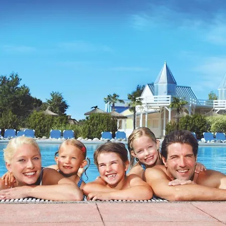 Nahe Der Therme *