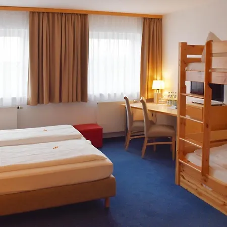 Nahe Der Therme Bed & Breakfast 3*