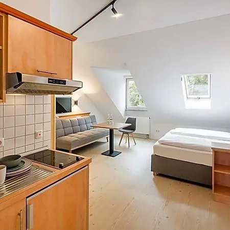 Nahe Der Therme Bed & Breakfast