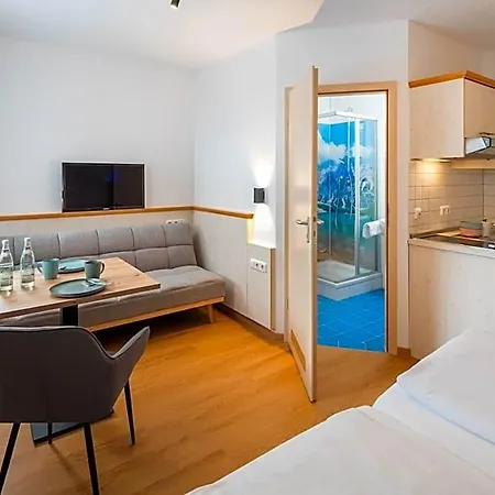 Nahe Der Therme Bed & Breakfast Erding