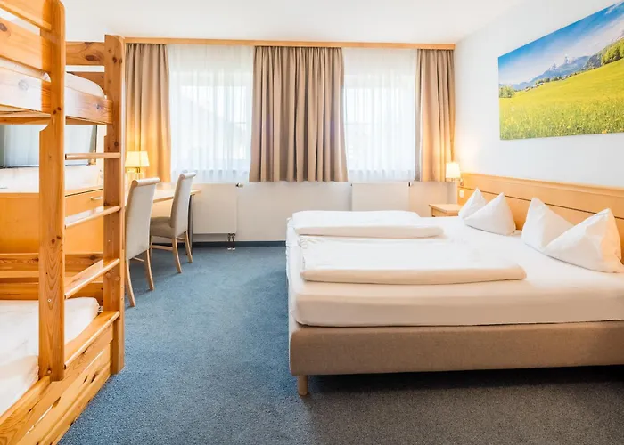 Nocleg ze śniadaniem Nahe Der Therme 3*